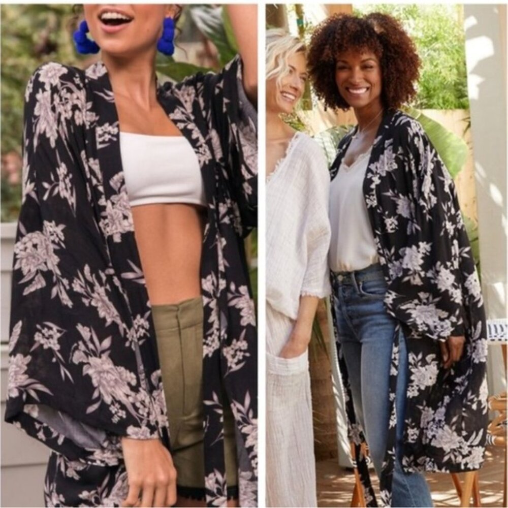 Spiritual Gangster | Black and Cream Maya Floral Kimono Robe | One Size